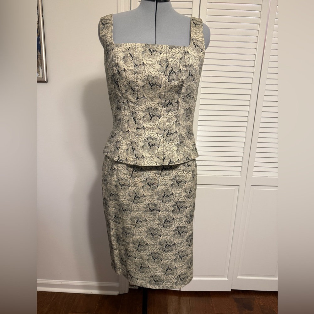 Two piece skirt and top set
